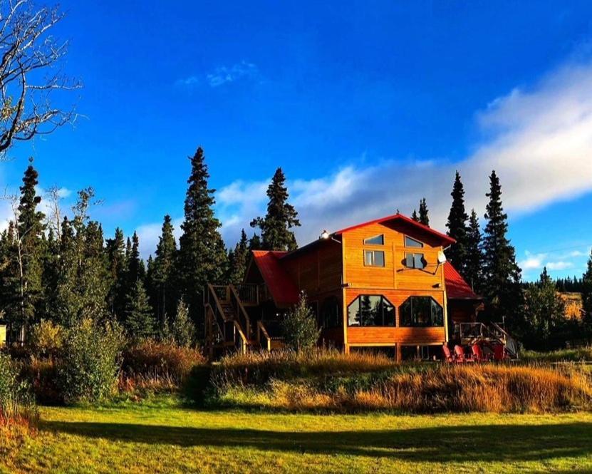 Mount Logan Ecolodge & Retreat Center เฮนส์จังก์ชัน ภายนอก รูปภาพ