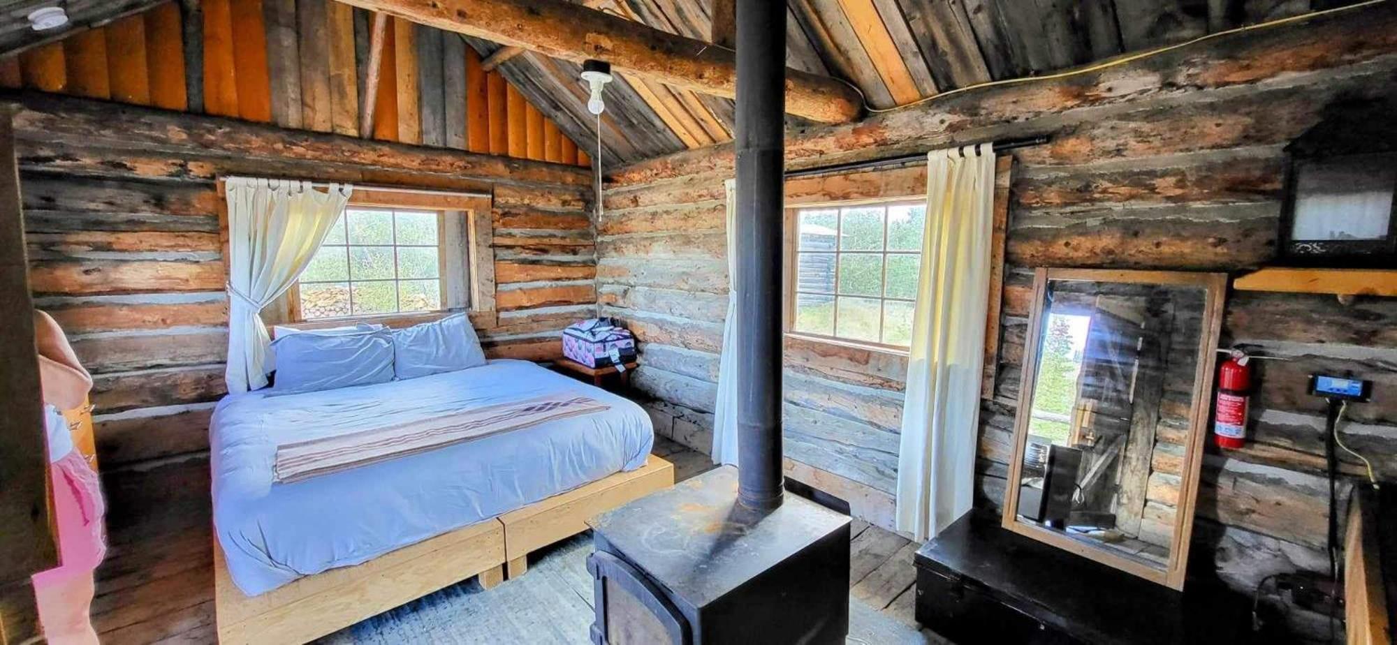 Mount Logan Ecolodge & Retreat Center เฮนส์จังก์ชัน ภายนอก รูปภาพ
